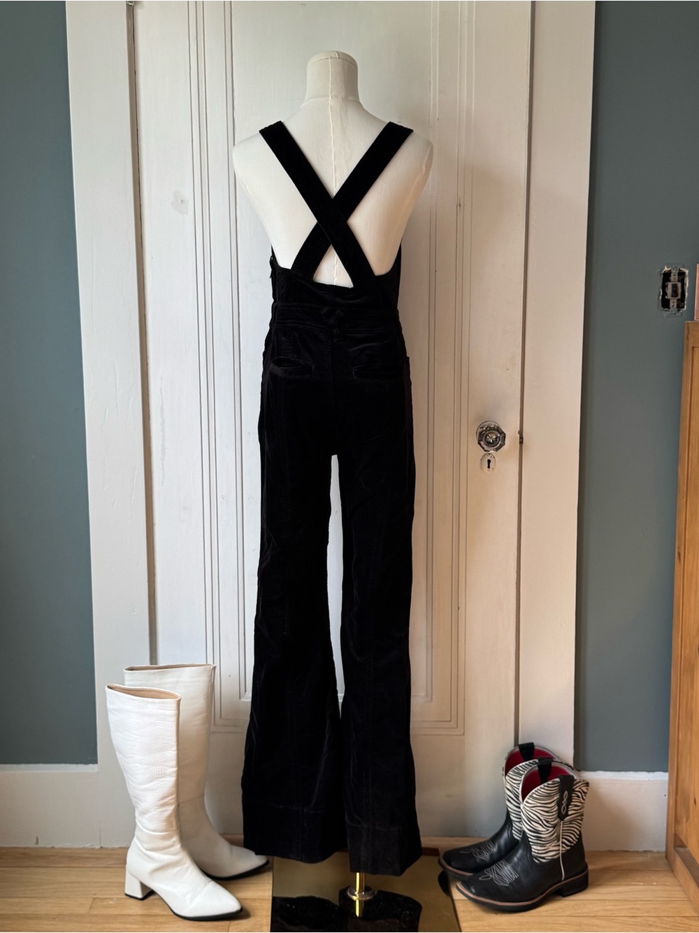 Anthropologie Pilcro Black Velvet Flare Crossback Overalls Size 25